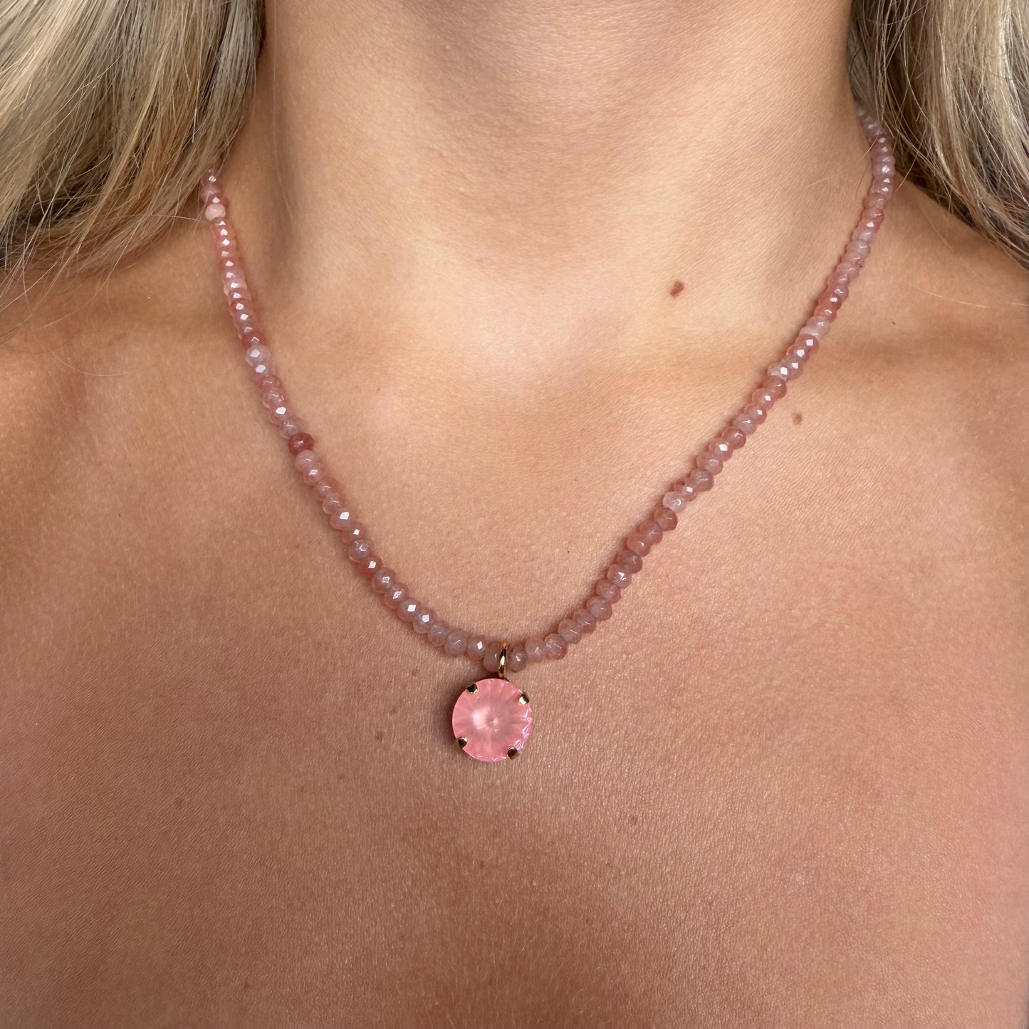 PAIGE NECKLACE FLAMINGO IGNITE
