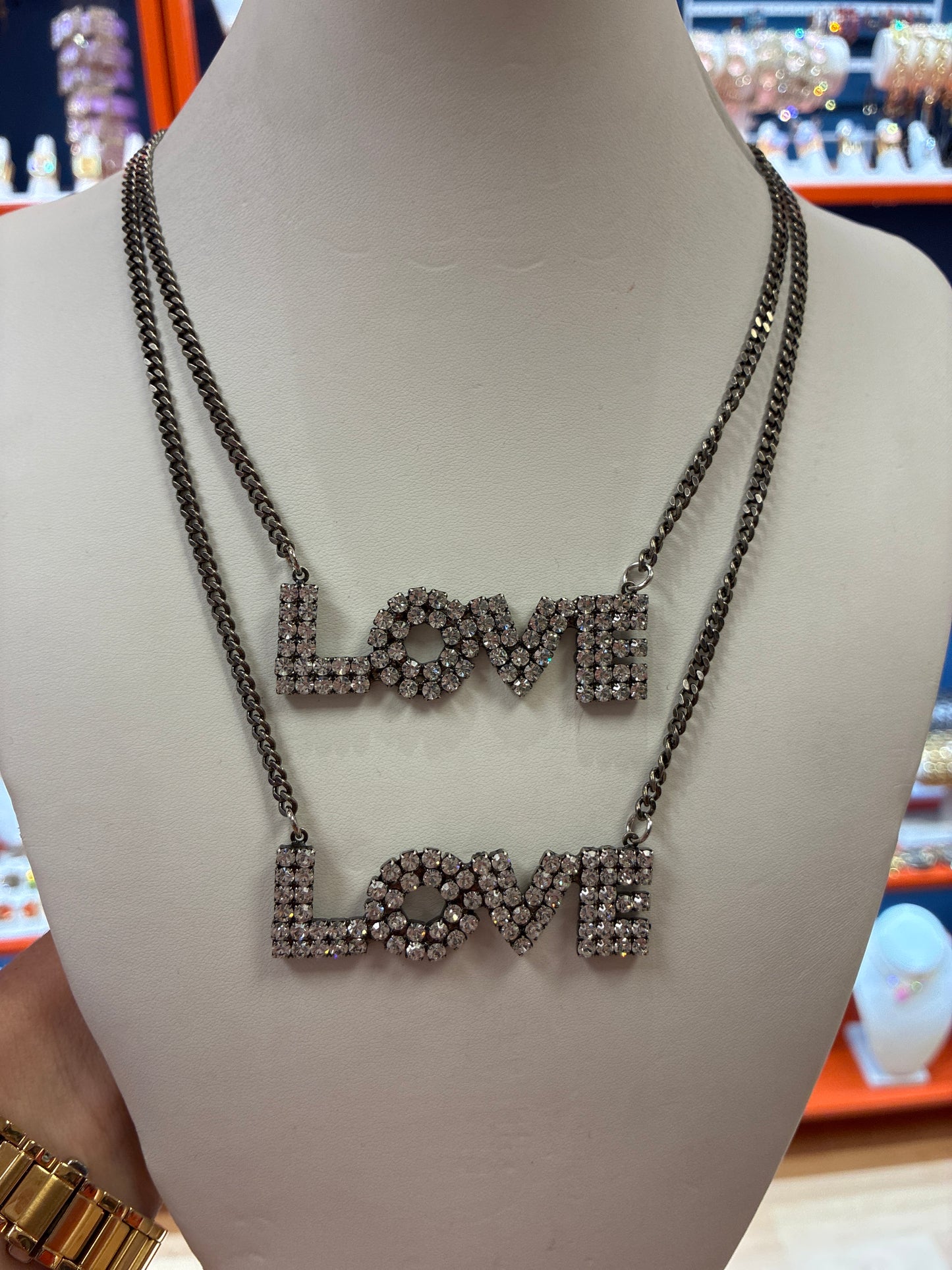 MINI LA LA LOVE NECKLACE IN CLEAR SILVER