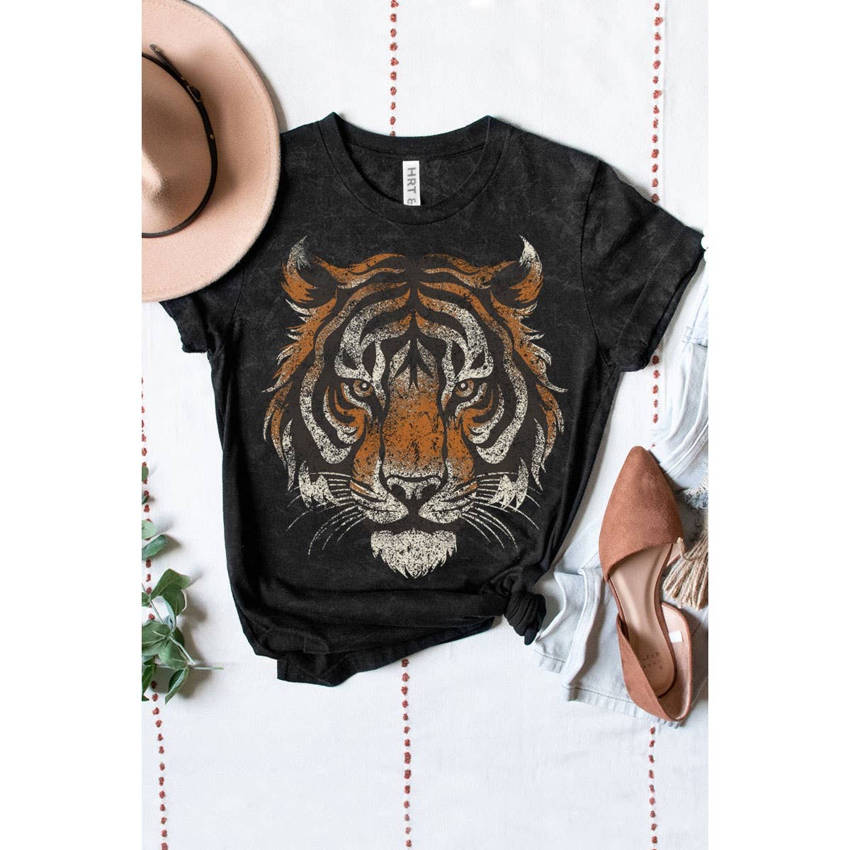 TIGER FACE MINERAL GRAPHIC TEE