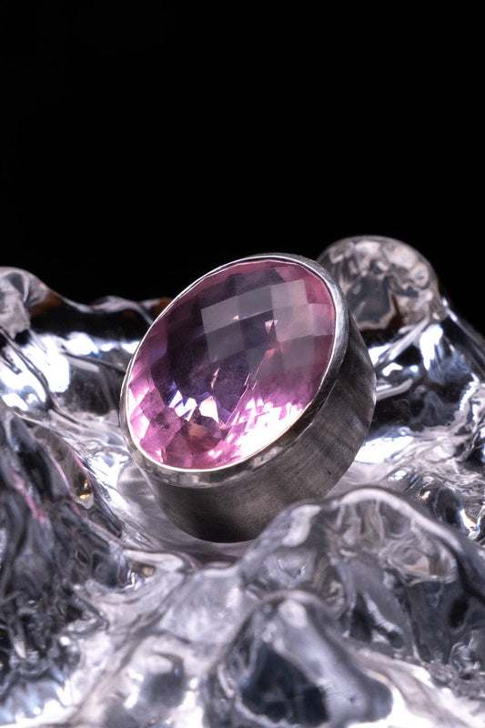 Oval Colossus Ring in Pink Azalea (Silver)