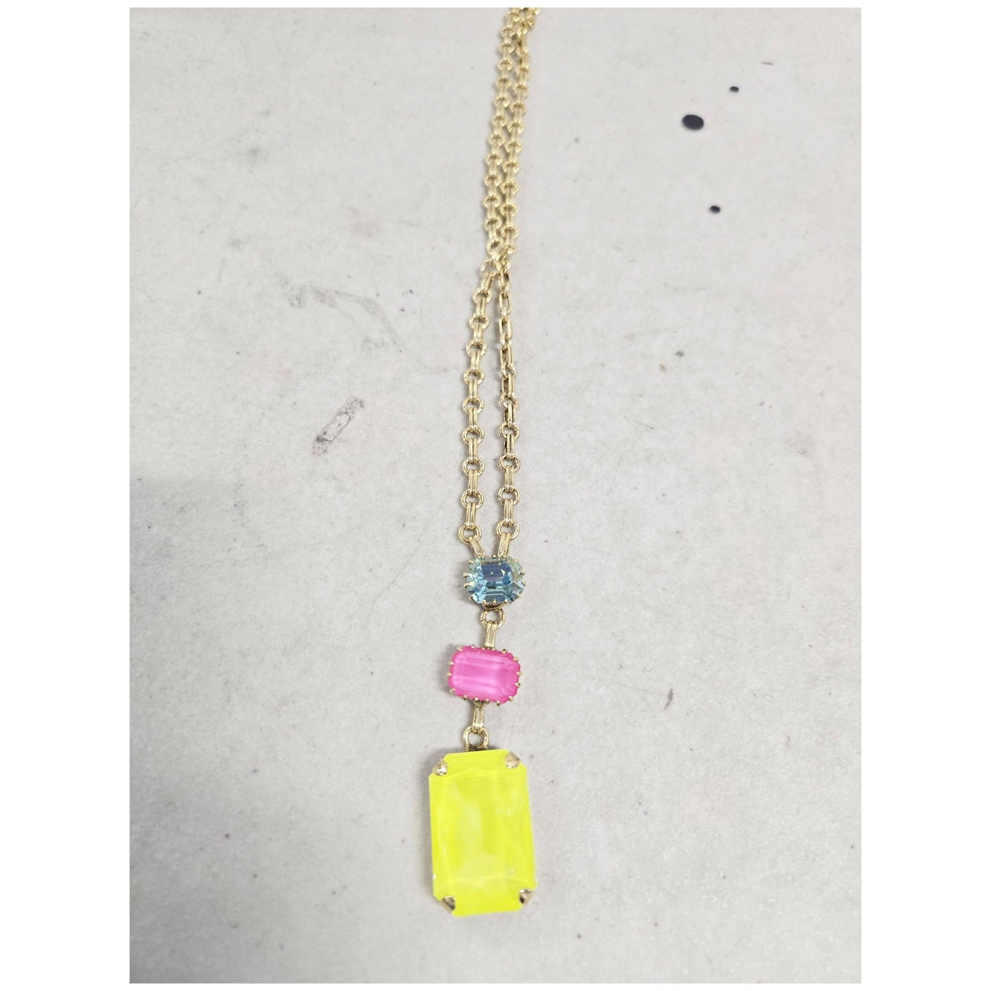 SERINA NECKLACE IN FAIRY DUST