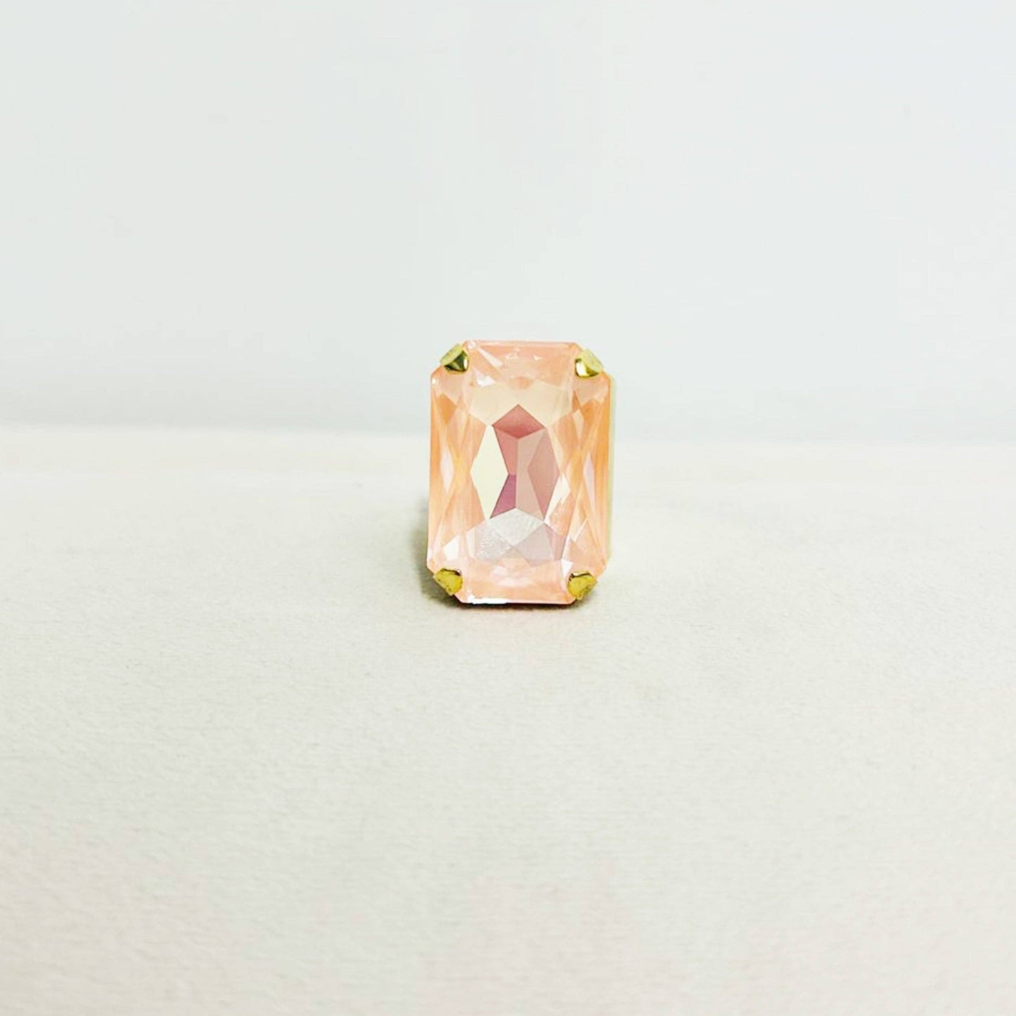 Mini Soleil Ring in Ultra Chiffon