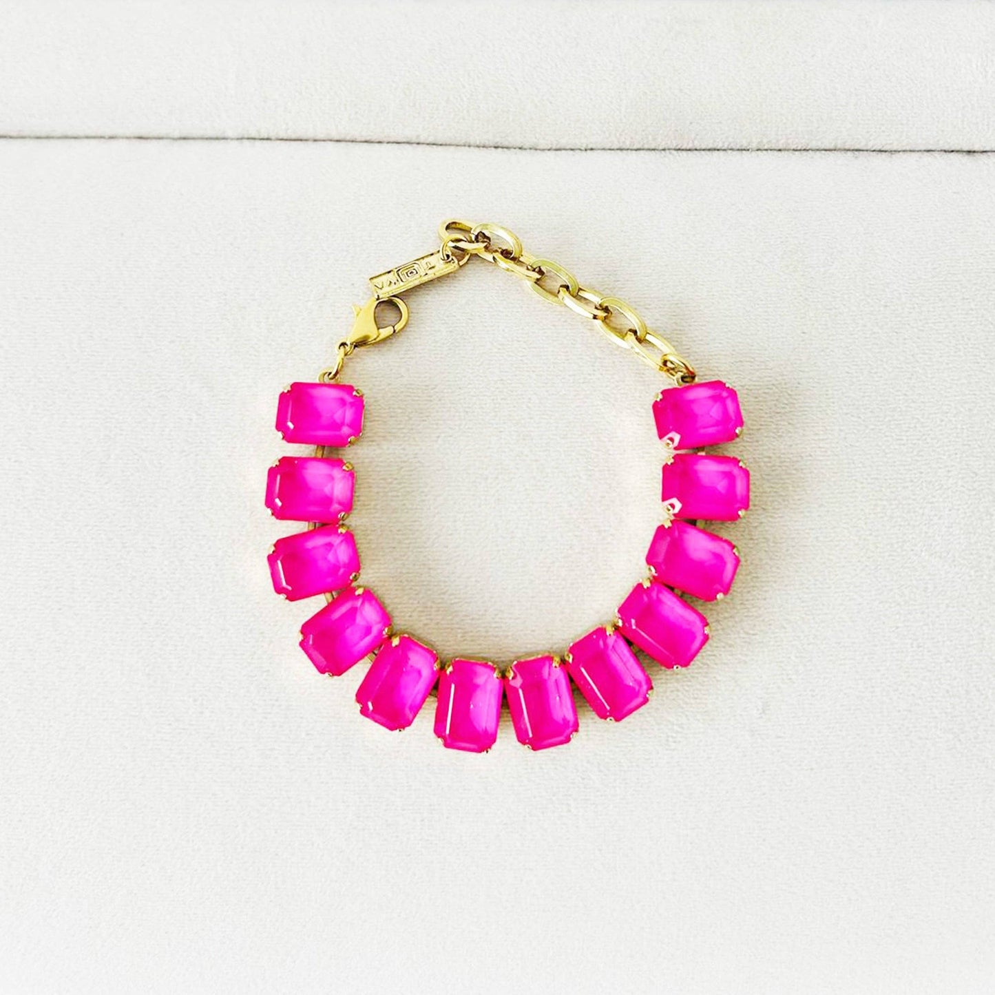 Erina Bracelet in Ultra Fuchsia