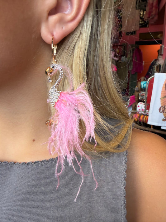 FLAMINGO LOVE EARRINGS