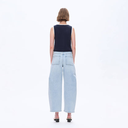 MID RISE TAILORED BARREL JEANS WITH FINISHED HEM
