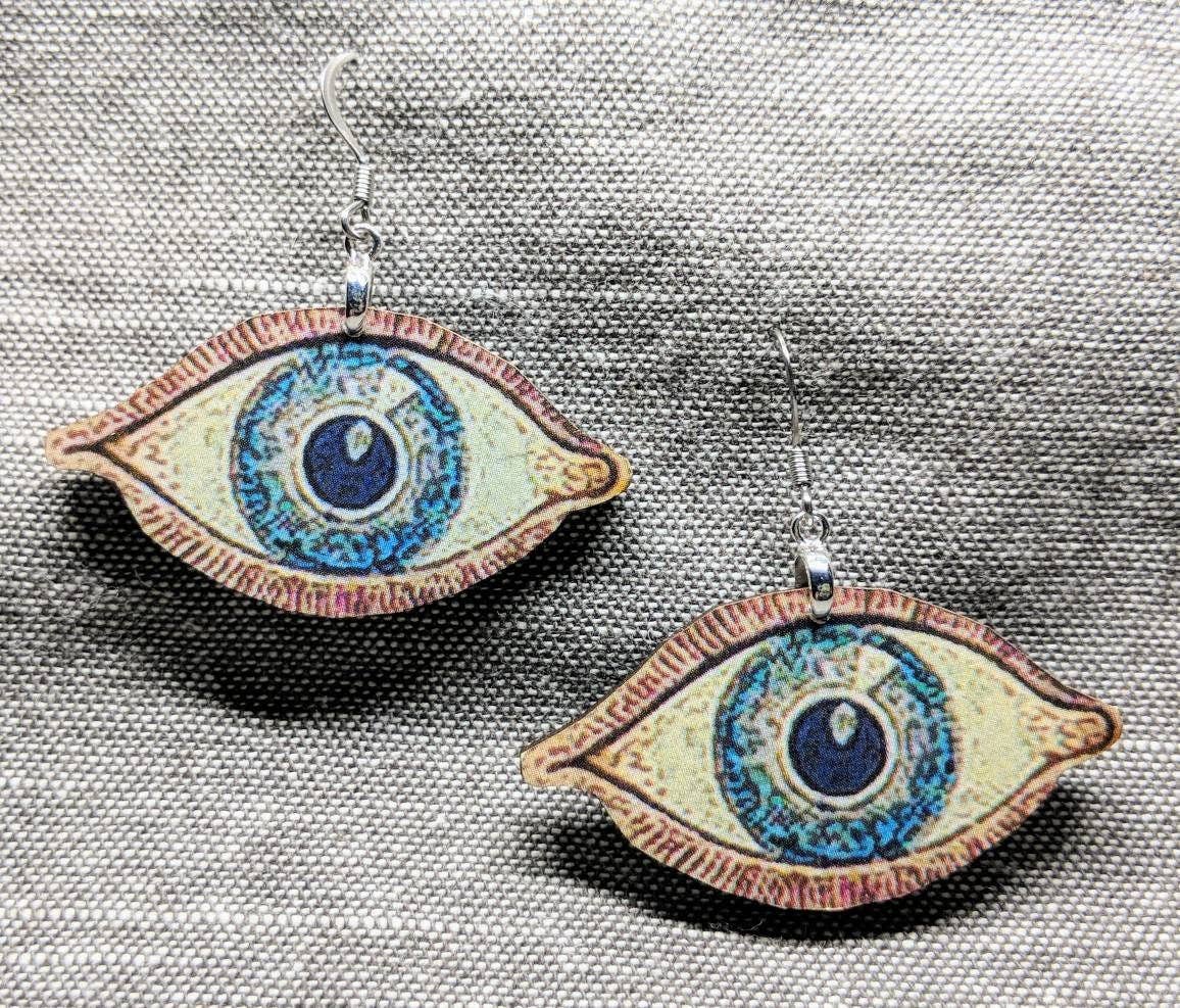 HalloweenEvil Eyeball Earrings