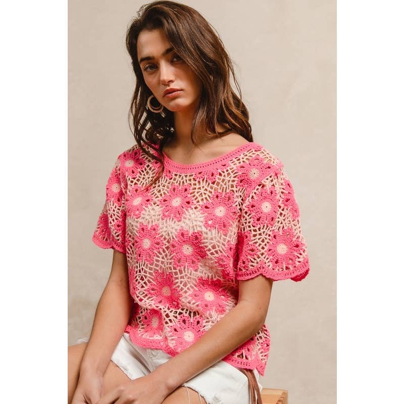 FLOWER CROCHET KNIT TOP