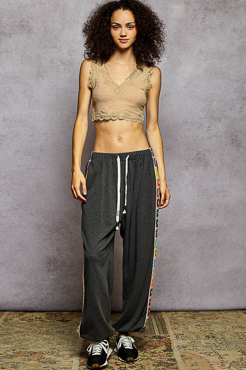 V-Neck Sleevless Lace Tank Top
