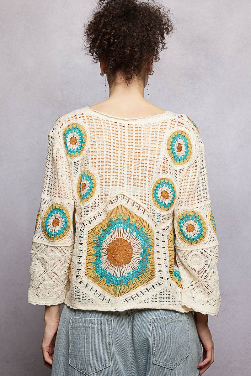 V-Neck Granny Circle Motif Scalloped Edge Crochet Top