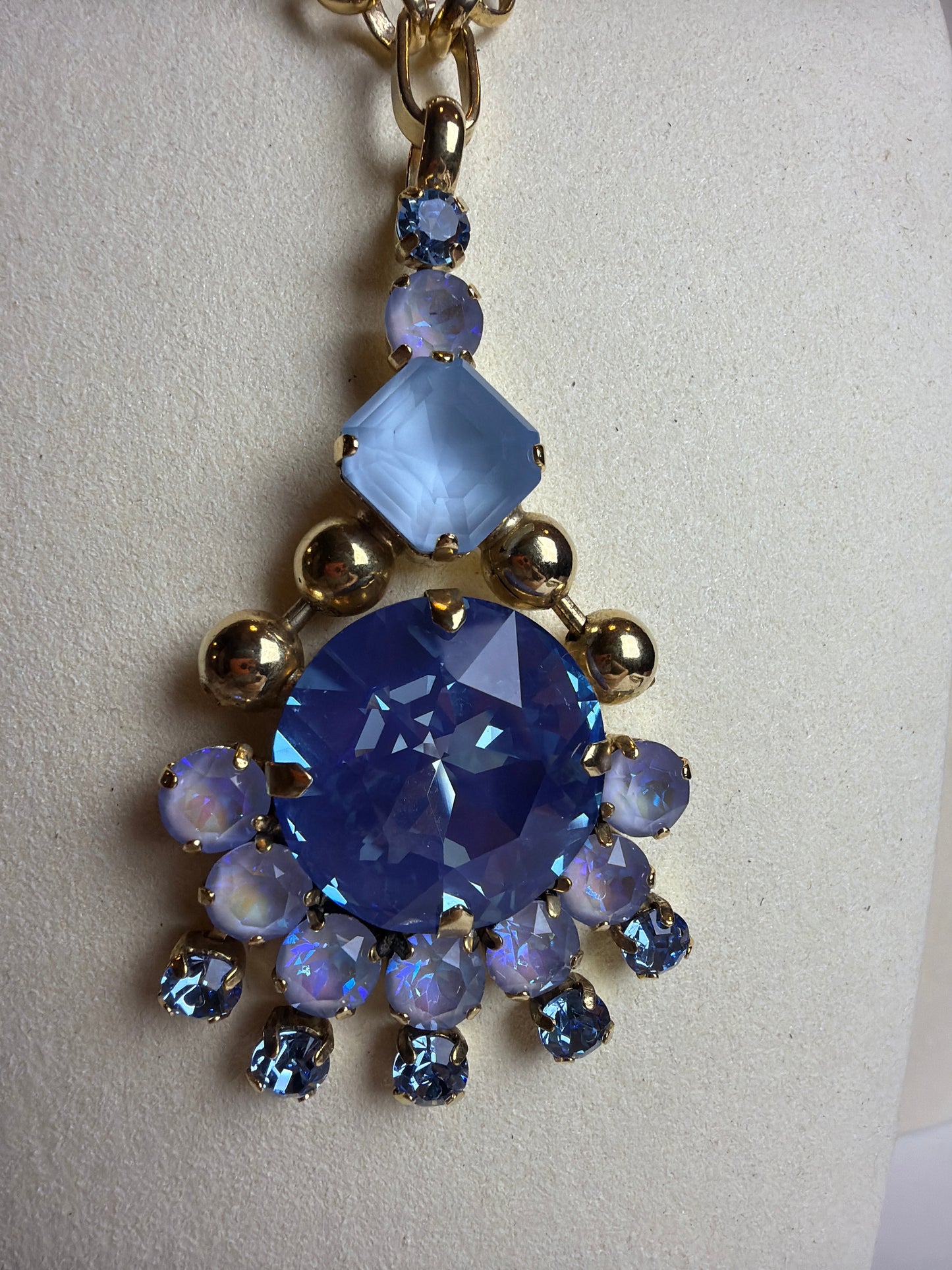 AMANI NECKLACE