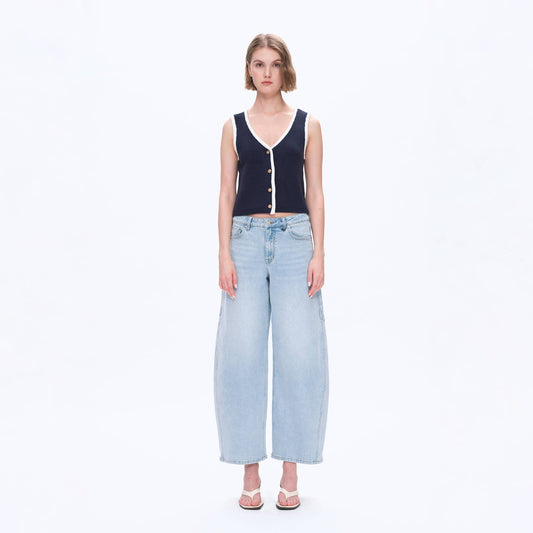 MID RISE TAILORED BARREL JEANS WITH FINISHED HEM