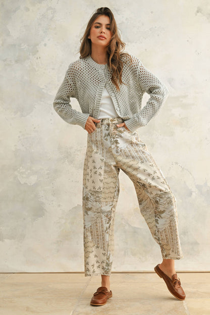 BEIGE FLORAL BARREL PANTS
