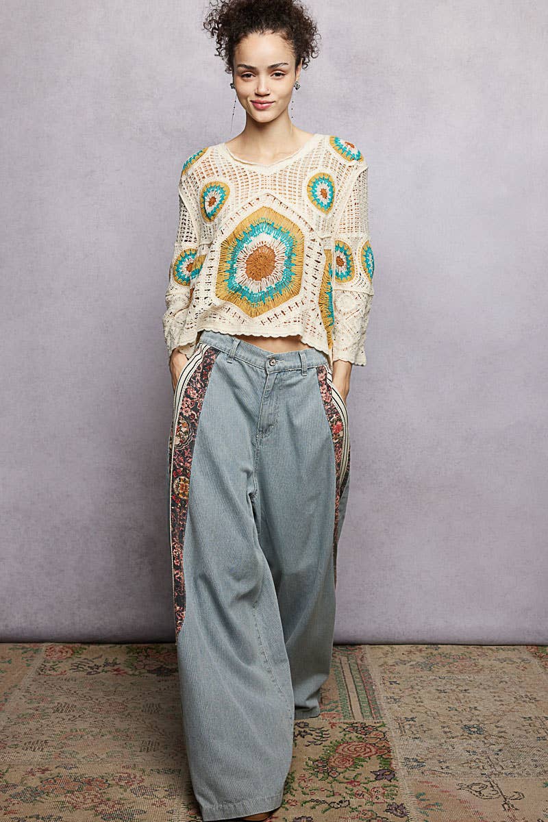 V-Neck Granny Circle Motif Scalloped Edge Crochet Top