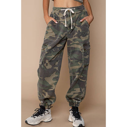 Pocket Detailed Camo Jogger Pant