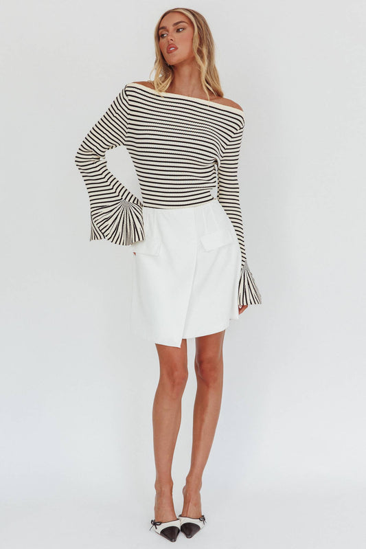 LONG SLEEVE STRIPED SWEATER