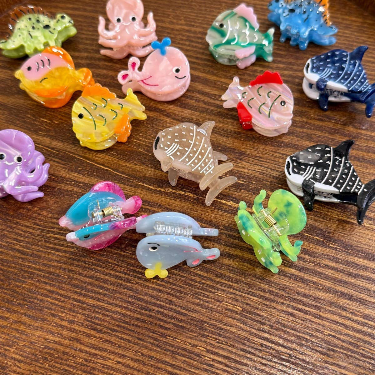 MINI OCTOPUS DOLPHIN WHALE HAIR CLIP