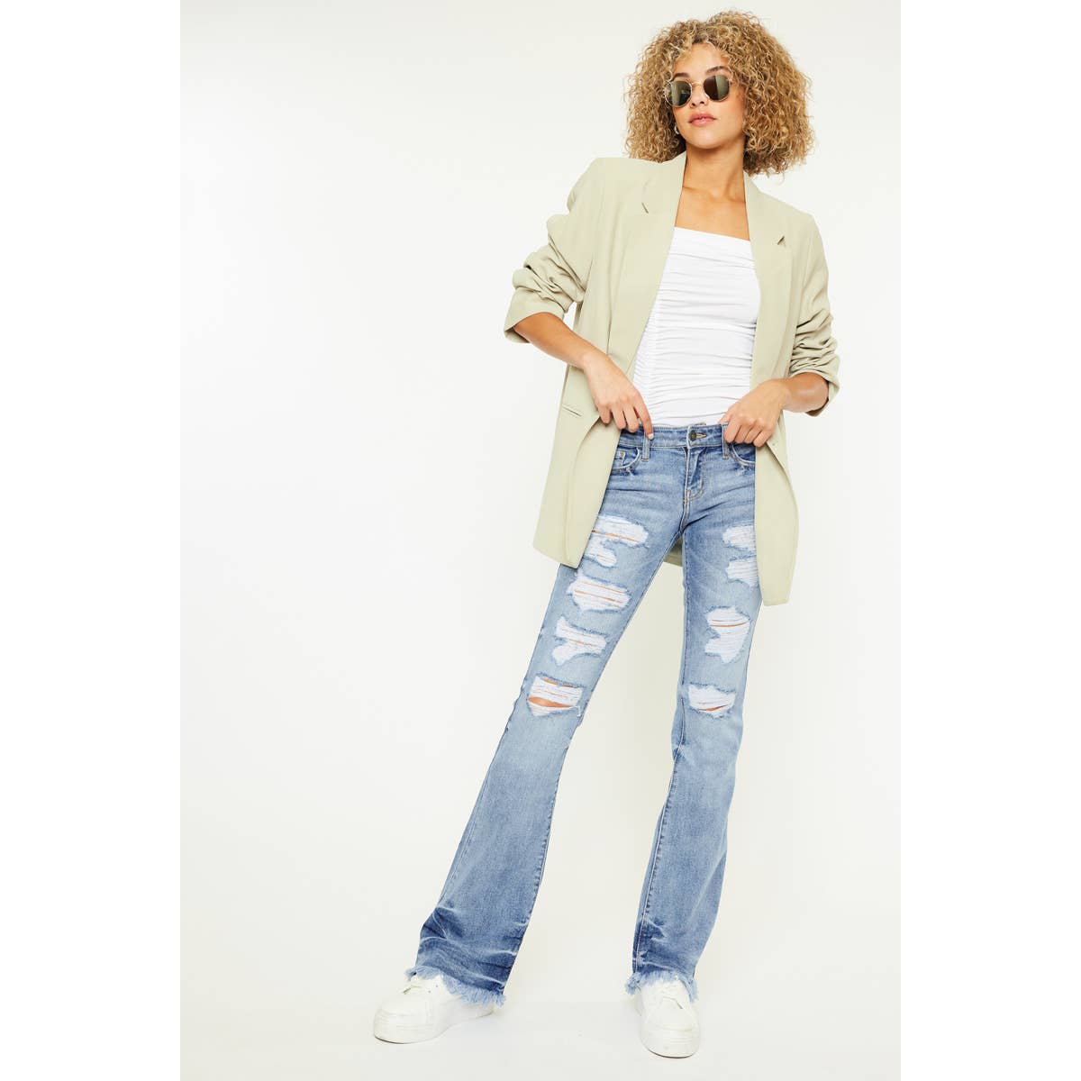 LOW RISE BOOTCUT JEANS