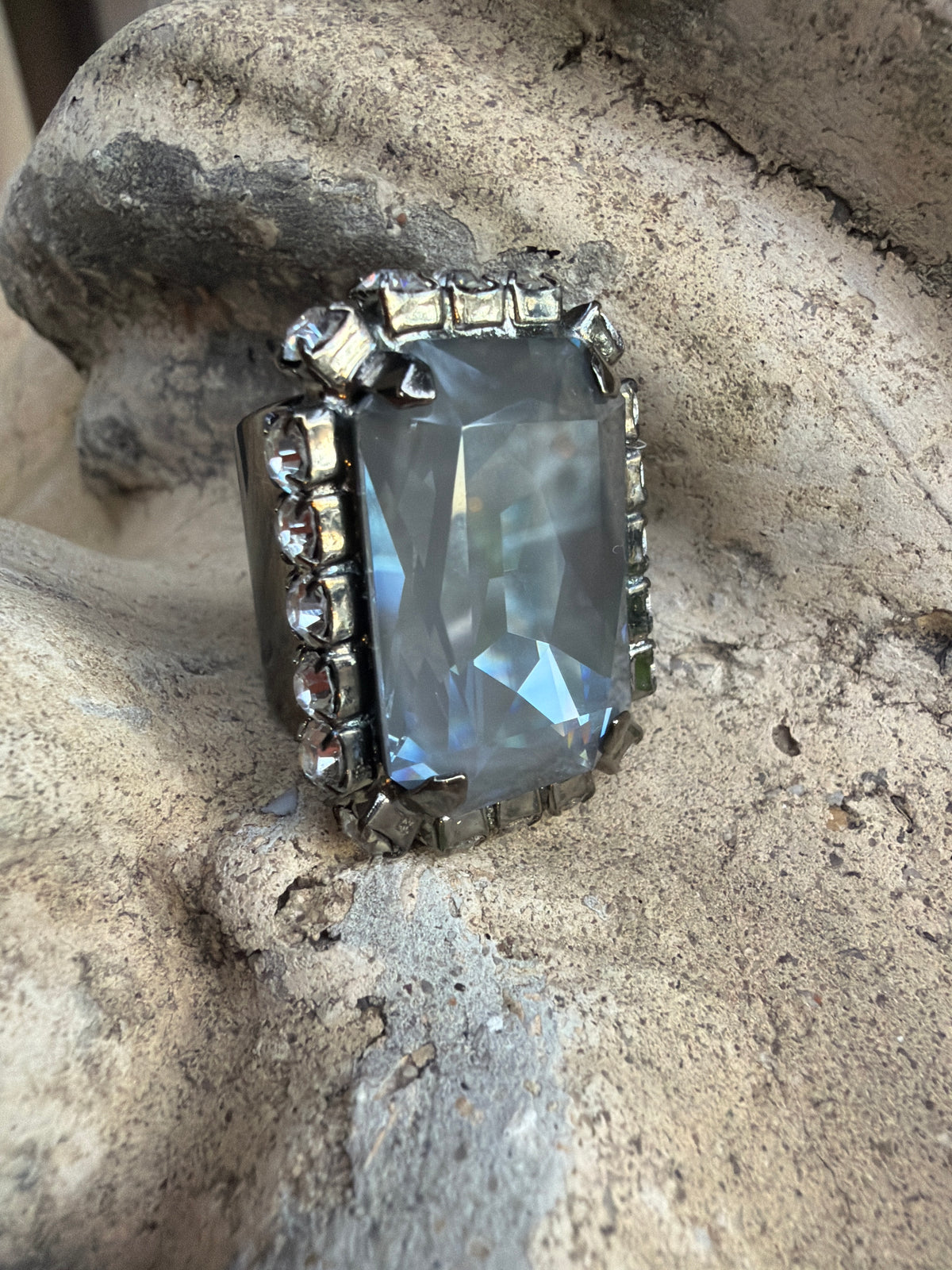 WETSTONE: Smoke Grey Femme Fatale Ring