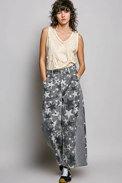 V-neck Sleeveless Front Star Patches Solid Basic Top