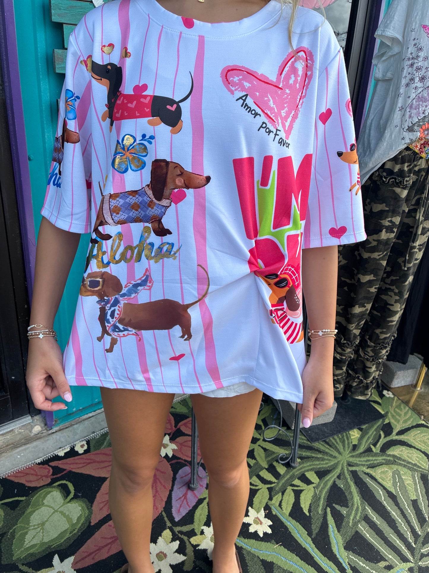 Love Weiner Dogs T-Shirt