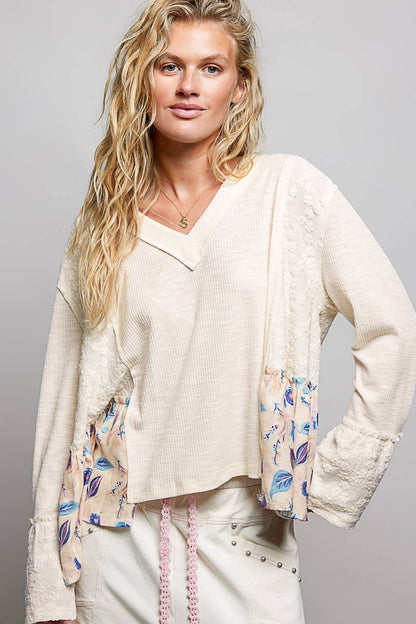 Ribbed Floral Lace Accent Ruffle Trim V-Neck Top