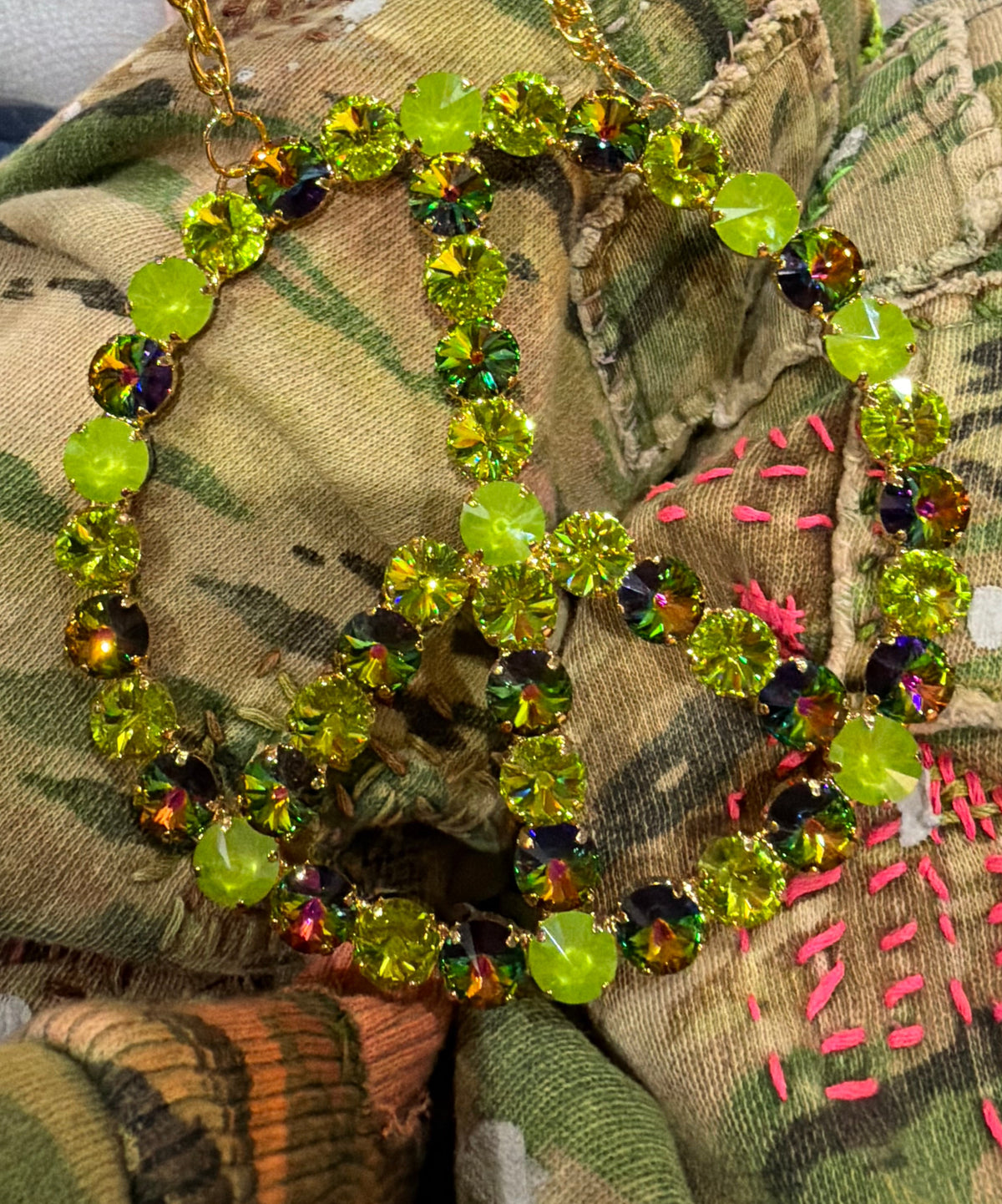 WETSTONE: LILYPAD LAGOON Peace Sign Necklace