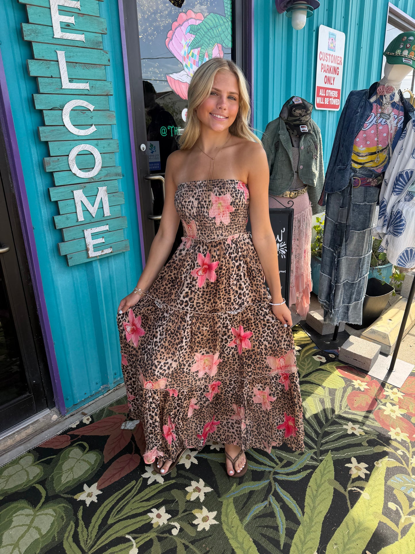 STRAPLESS SMOCKED TIERED MAXI DRESS