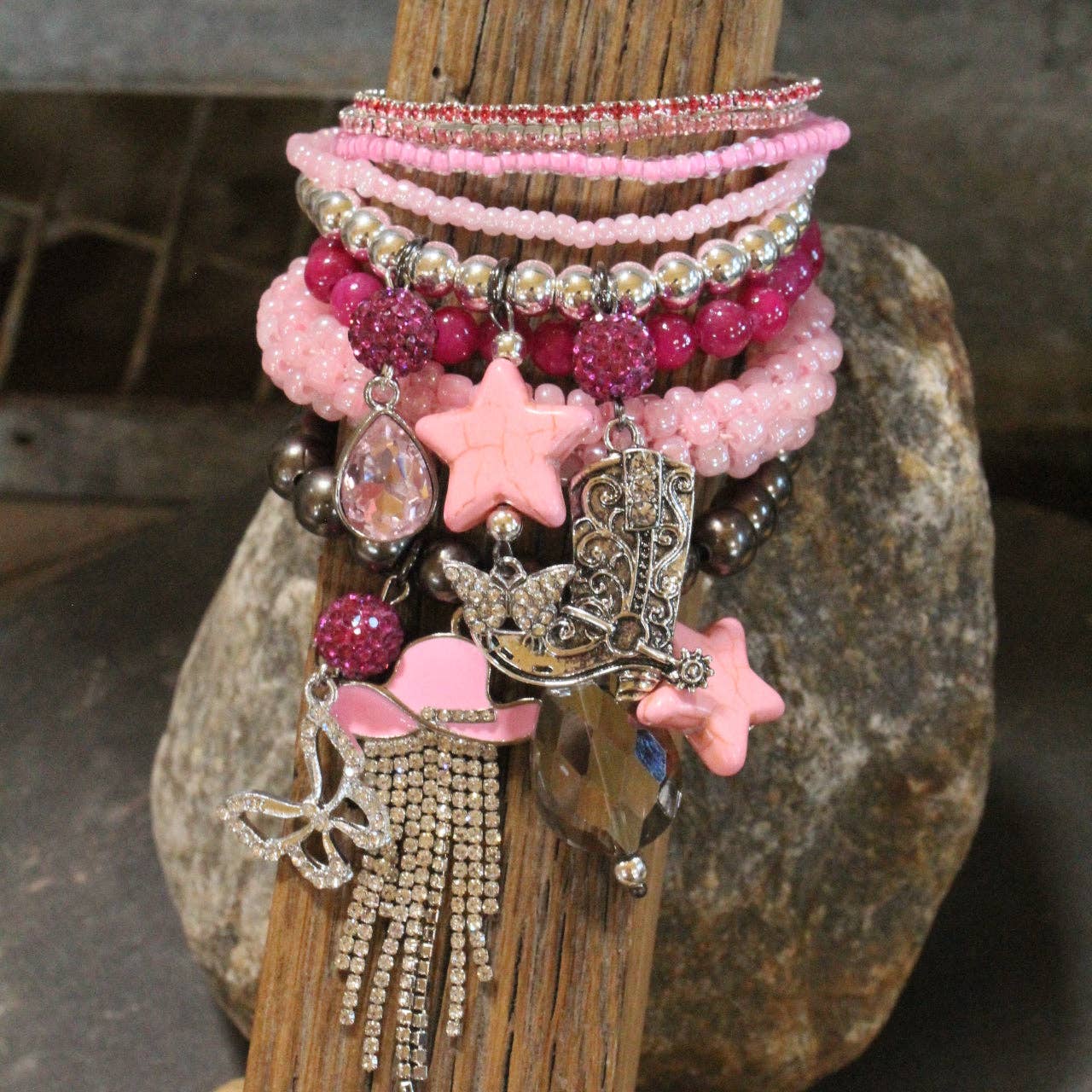Dollywood Here We Come Charm'd Bracelet Set