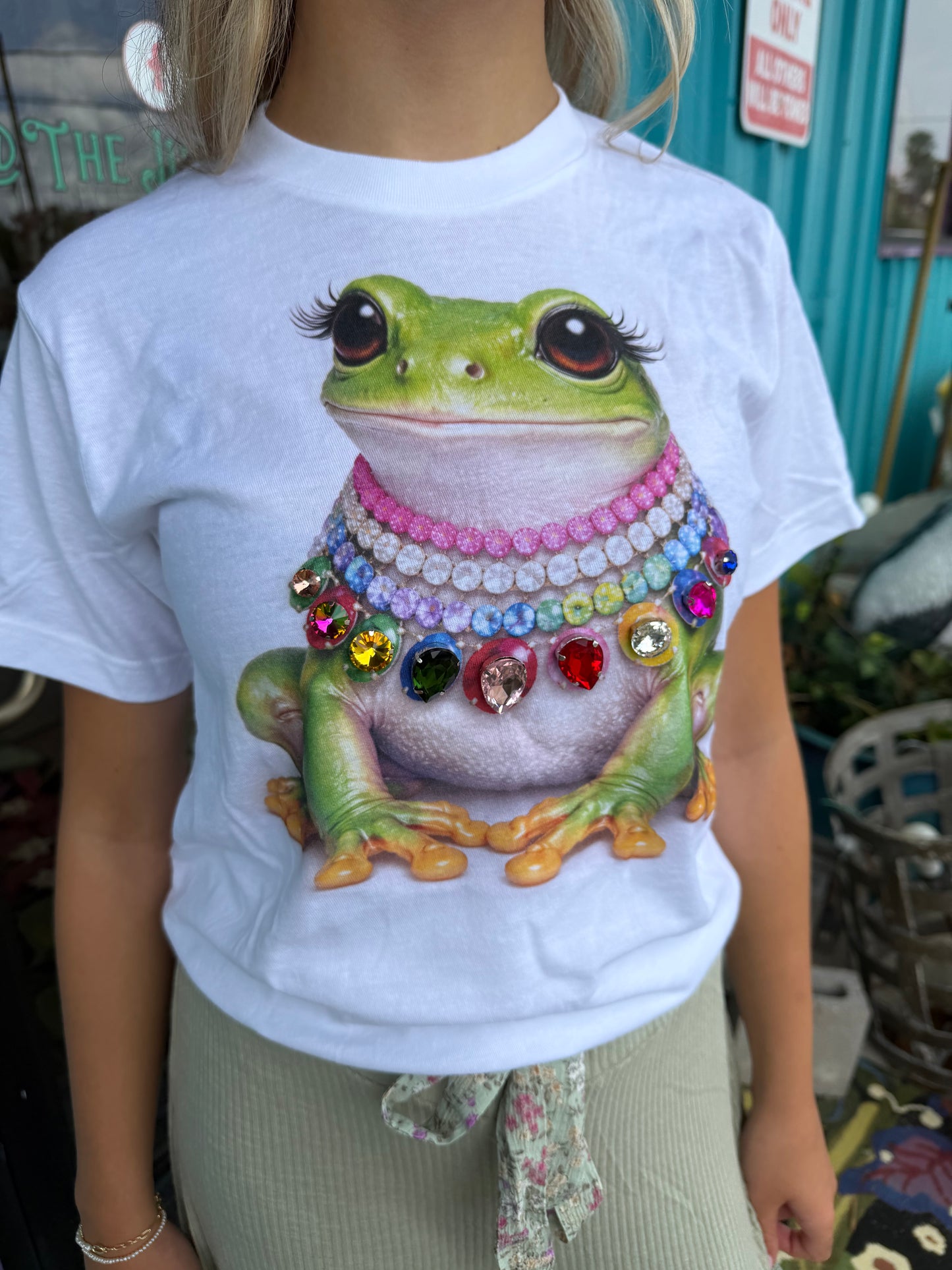 Jeweled Collar Frog T-Shirt