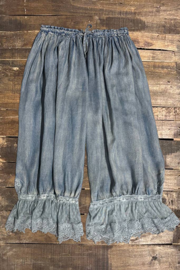 Alluring Romance Bloomers - Chambray 