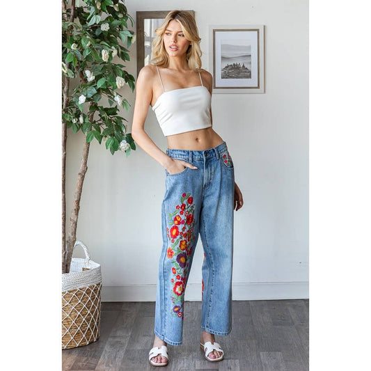 WASHED FLOWER EMBROIDERY DENIM JEANS