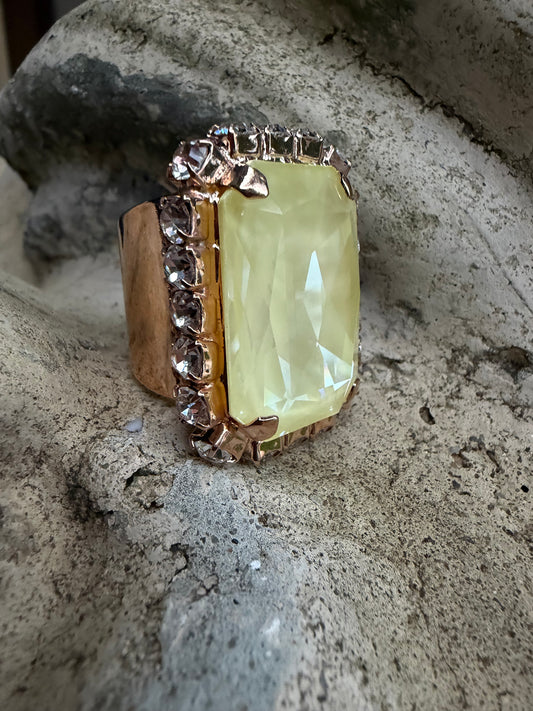 WETSTONE: Soft Yellow Ignite Femme Fatale Gold Ring