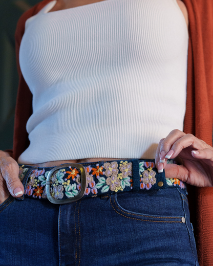 Morning Dew Floral Embroidered Wool Belt