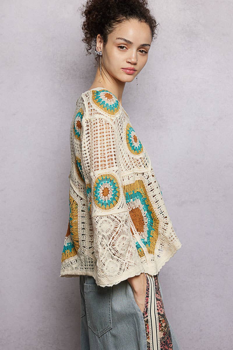 V-Neck Granny Circle Motif Scalloped Edge Crochet Top