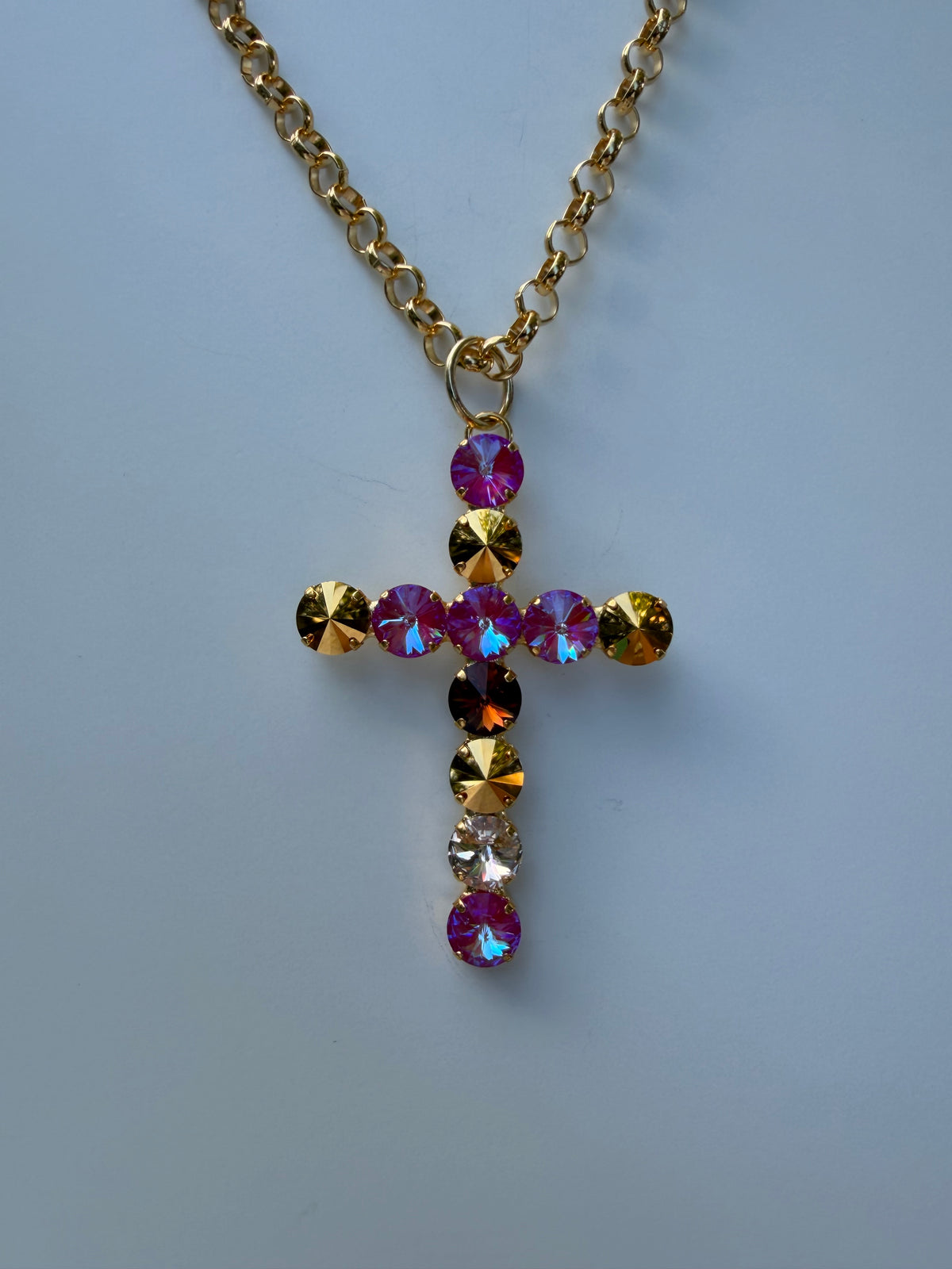 WETSTONE: Pink Glitz 3” Cross Necklace