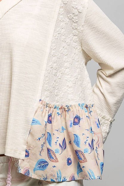 Ribbed Floral Lace Accent Ruffle Trim V-Neck Top