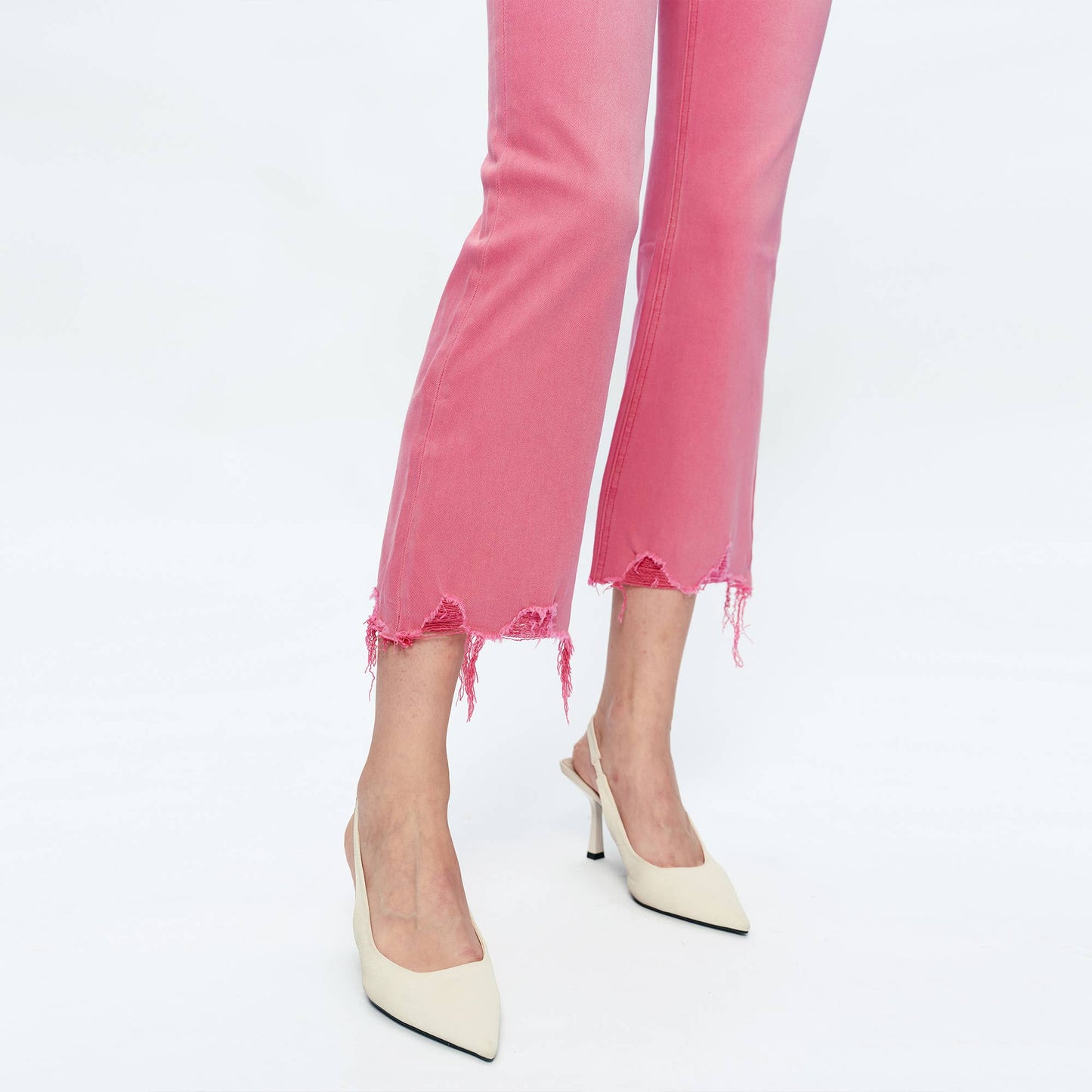 PINK MID RISE CROP FLARE TWILL PANTS WITH FRAYED HEM
