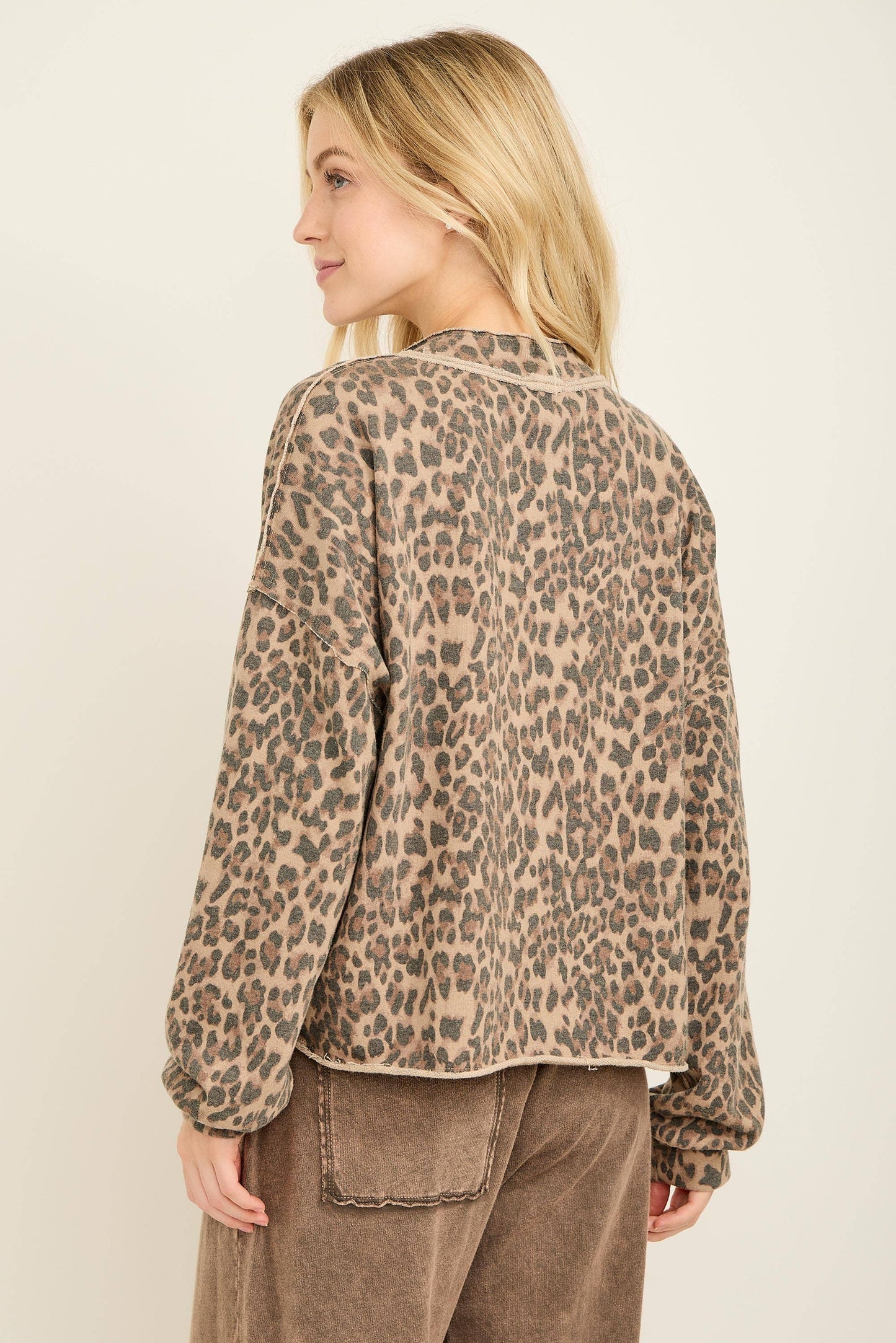 Washed Leopard Half zip Pocket Sweatshirt