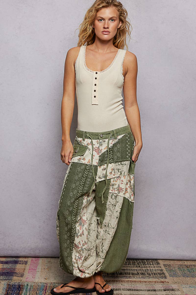 Lace Trim Knit Tank Top