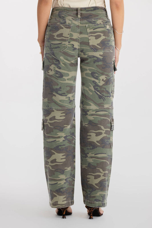 MID RISE CAMO CARGO JEANS PANTS