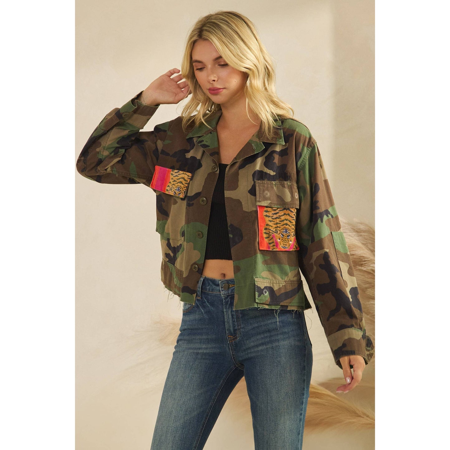 Camo jacket with Tiger Print contrast