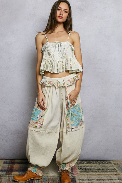 Lace Ruffles Ribbon Tie Cropped Floral Sleeveless Top