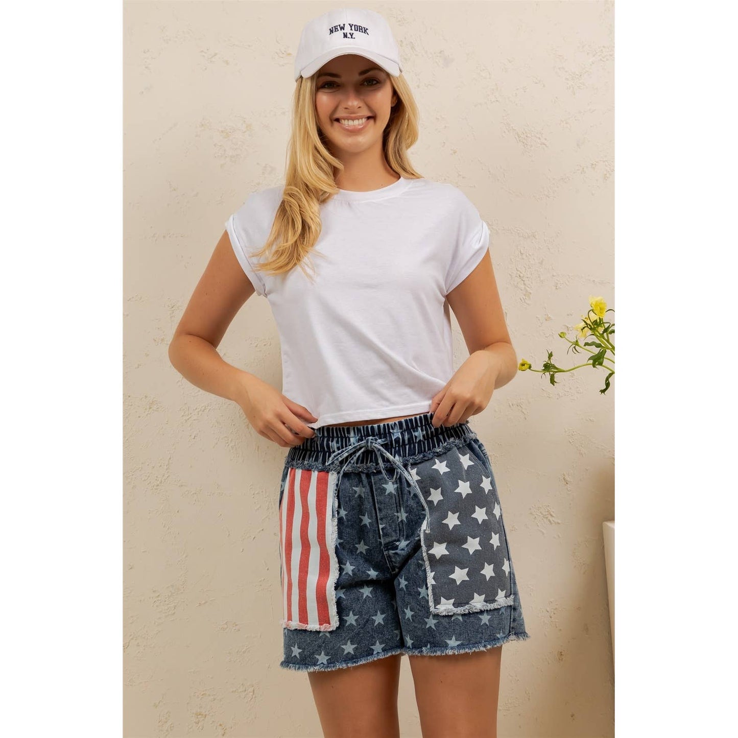 FREEDOM PATCH DENIM SHORTS