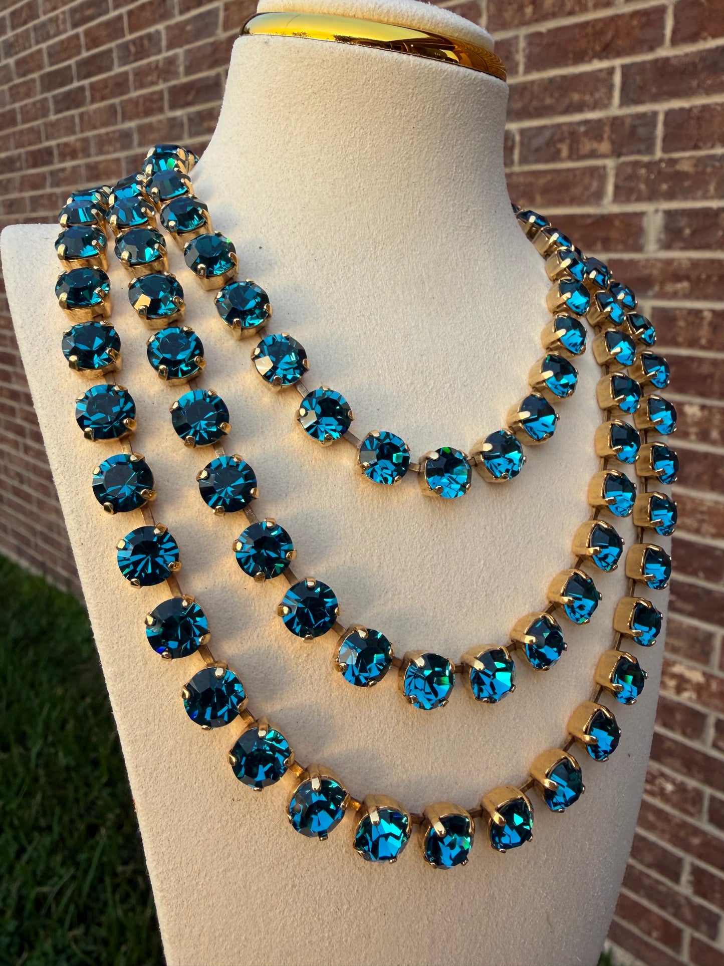 THE OAKLAND IN INDICOLITE