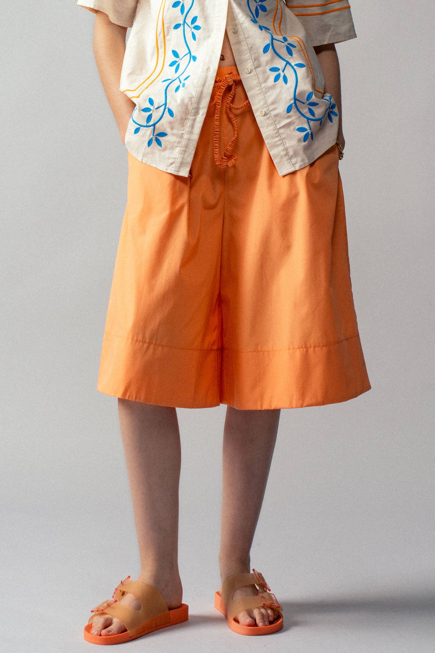 Lightweight Airflow Drawstring Shorts