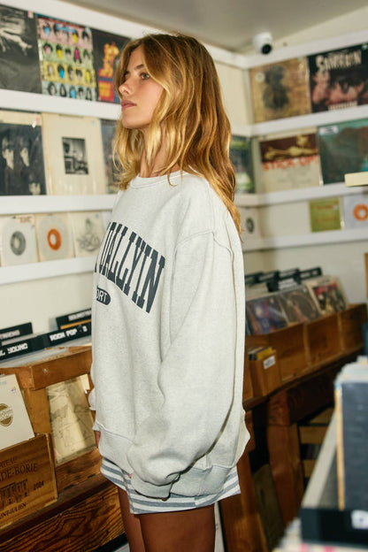 DILLYDALLYIN  Reversible Oversized Sweatshirt