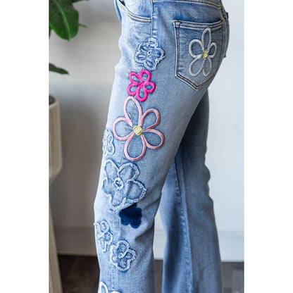 WASHED FLOWER EMBROIDERY DENIM PANTS
