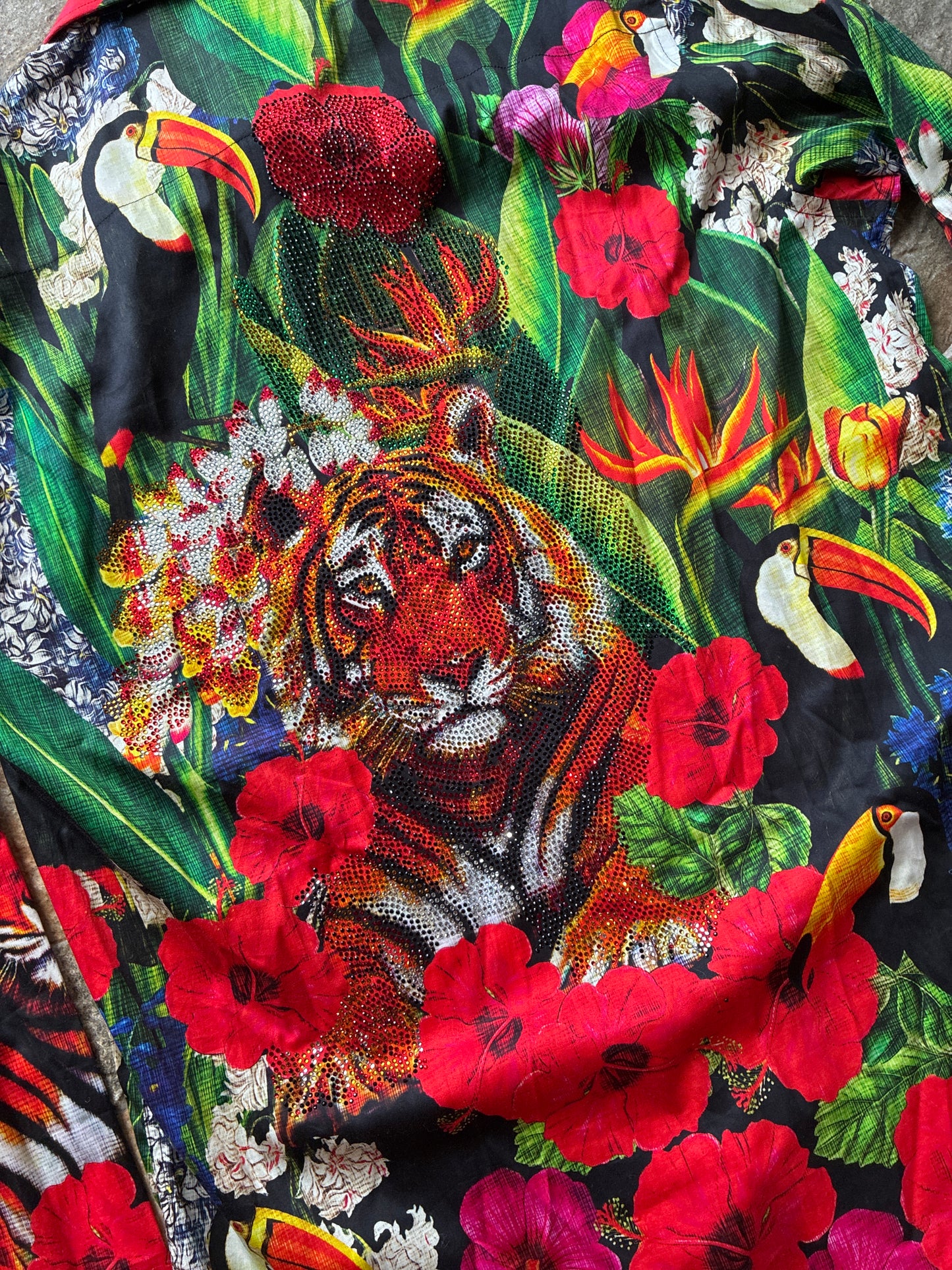 Hawaiian Tropics Tiger Button Down