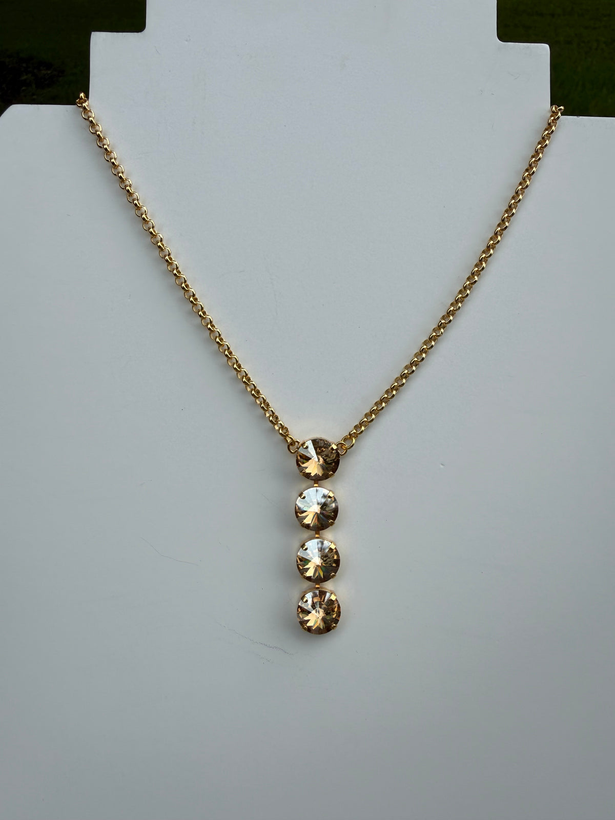 WETSTONE: Silk Sensation Noir Drop Necklace