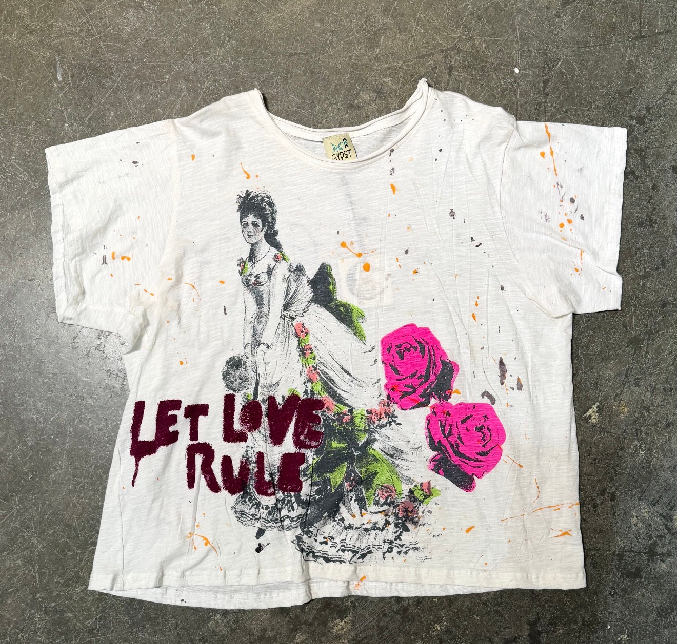 Let love rule t-shirt